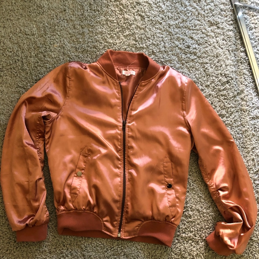 Jacket - Picture 3 of 4